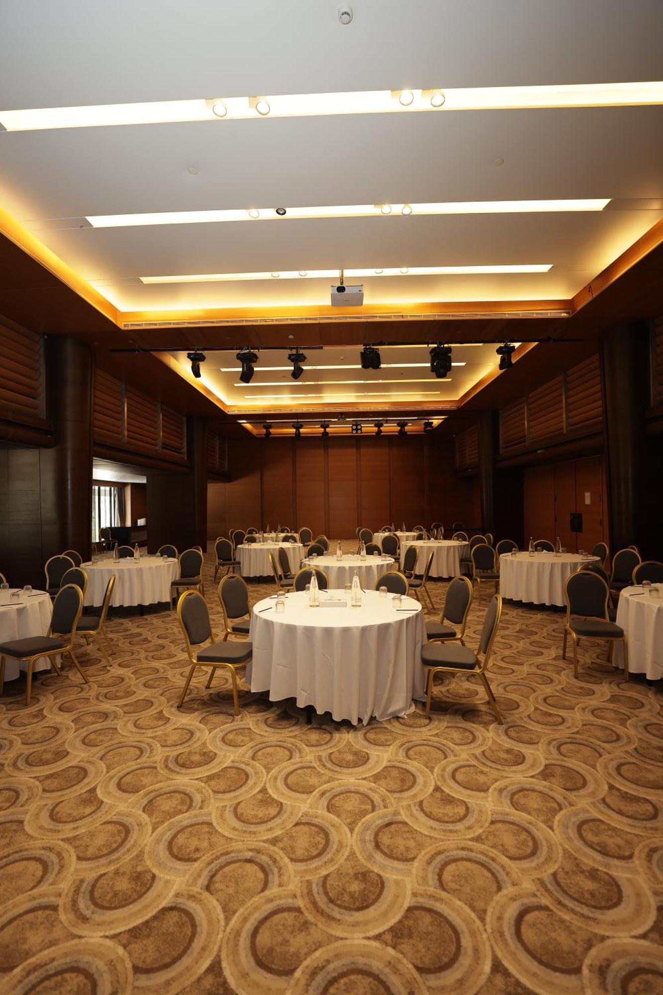 Radisson Blu Hotel, Beirut Verdun Exteriér fotografie The Grand Ballroom